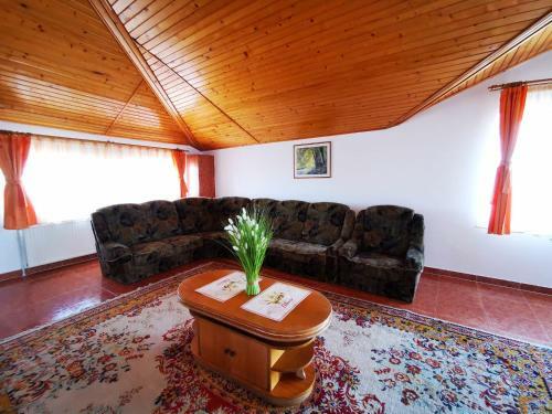 Arka Apartments