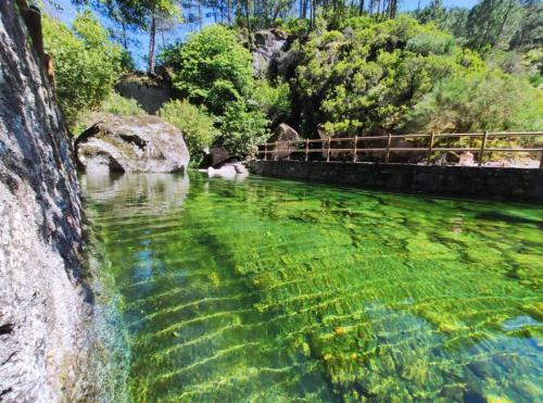 Vila Da Laje - Onde A Natureza O Envolve - Serra Da Estrela