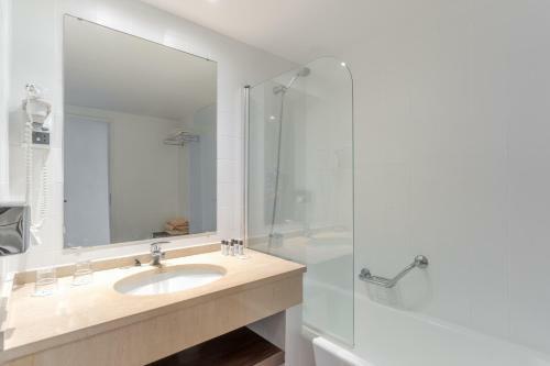 Ocean Pestana Garden Apartments