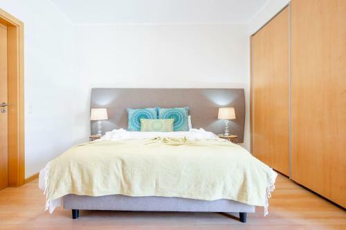 Lux Apartment W/pool Seaside Prainha Algarve