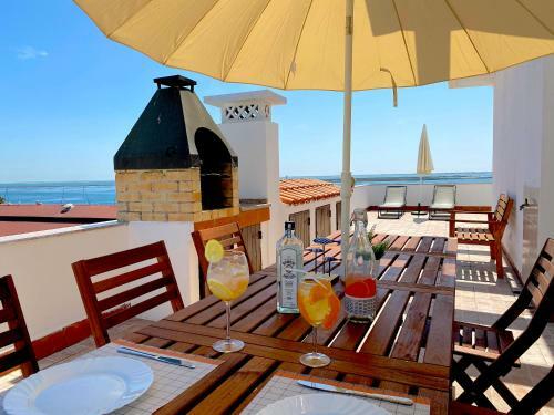 Rooftop Olh�o-algarve Apartamento Com Terra�o Vista Mar