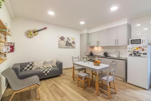 Apartamento Olh�o Typical By Homing