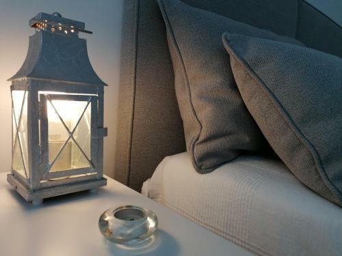 Silver Home