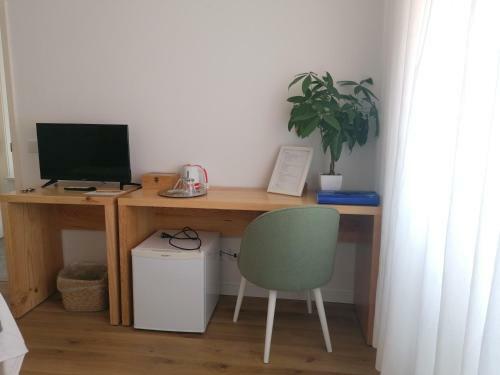 Silver Home