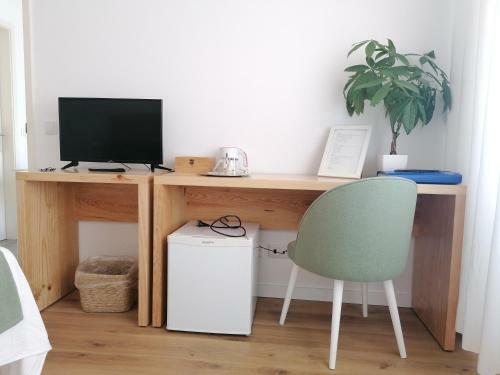 Silver Home