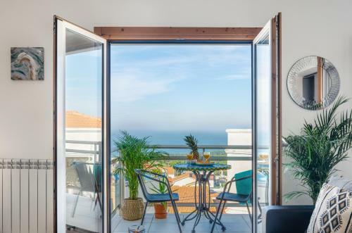 Apartamento Nazar� Ocean Flat - Private Rooftop Terrace Bbq