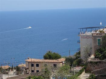 Hostal Sa Baronia