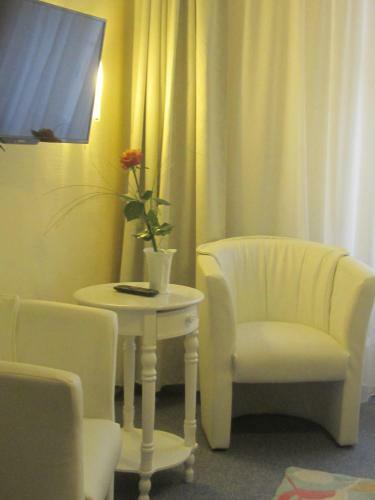 Hostal Hotel Pension Adler Untert�rkheim