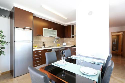 Apartamento Altido Nazare 3-br Flat With Terrace And Rooftop Pool