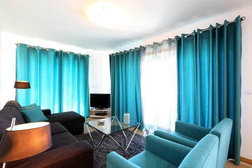Apartamento Altido Nazare 3-br Flat With Terrace And Rooftop Pool