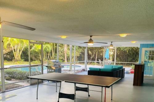 Chapel Hill Poolside Retreat