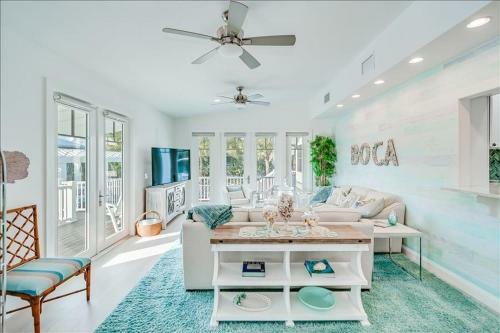Homes-307 Gasparilla Street Home