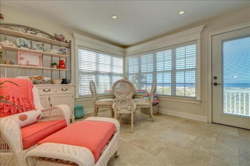 Woodwind Beach 10 Holiday Home