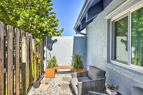 Cape Canaveral Home With Balcony Walk To Beach