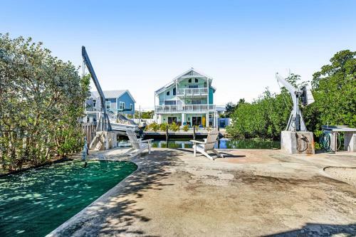 Red Grouper Getaway