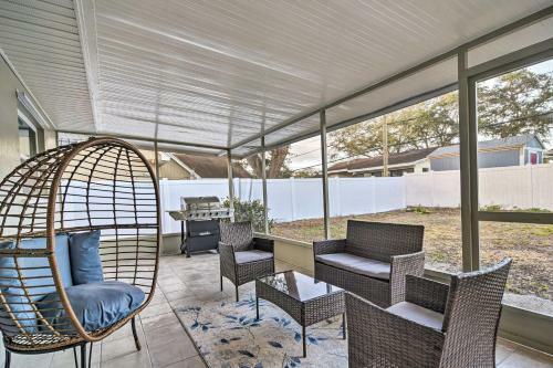 Lovely Clearwater Home With Screened Lanai!