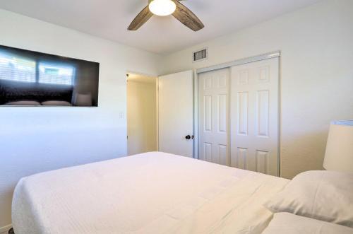 Cute And Cozy Florida Duplex Walk To Beaches!