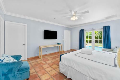 Spanish Style- Heated Saltwater Pool/grill, Min To Beach & Atlantic