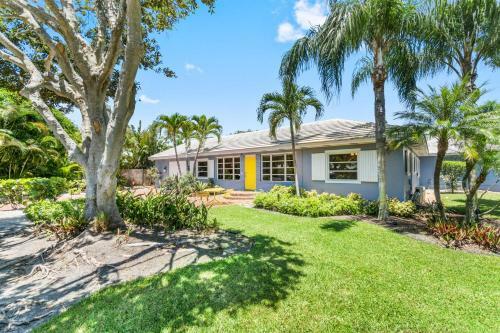 Spanish Style- Heated Saltwater Pool/grill, Min To Beach & Atlantic