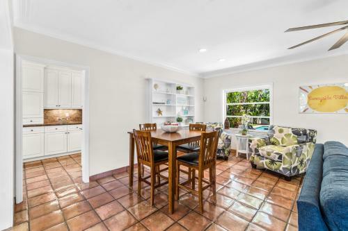 Spanish Style- Heated Saltwater Pool/grill, Min To Beach & Atlantic
