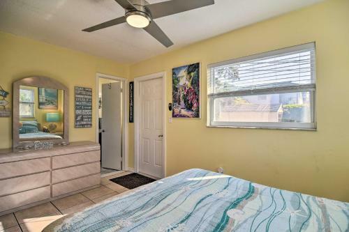 Comfy Dunedin Escape 1 Block To Main Street!