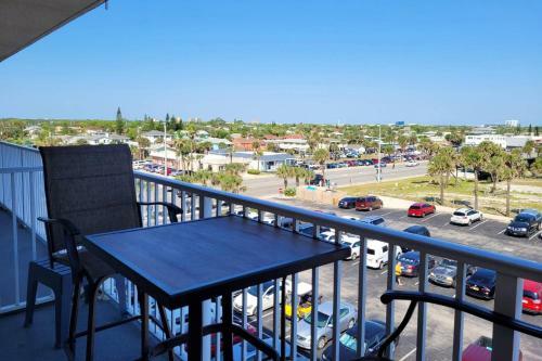 Castaways Beach Resort Condo Unit 514