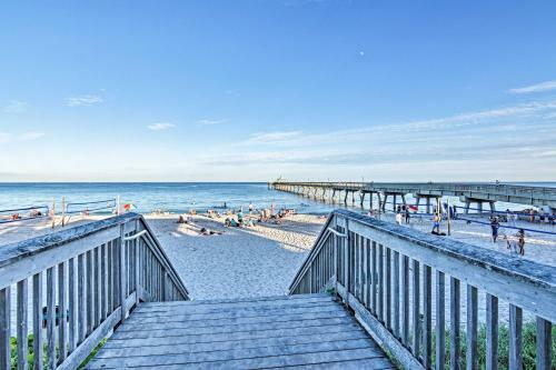 Apartamento Modern Studio With Fire Pit - 1 Block To Beach!