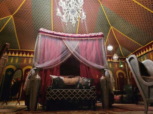 Magical Moroccan Tent With Pool Close To The Beach