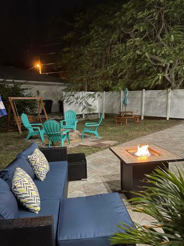 Casa Captiva 4bd/3bh Gaming Experience