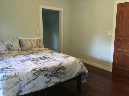 Apartamento 414 Southeast 2 Street