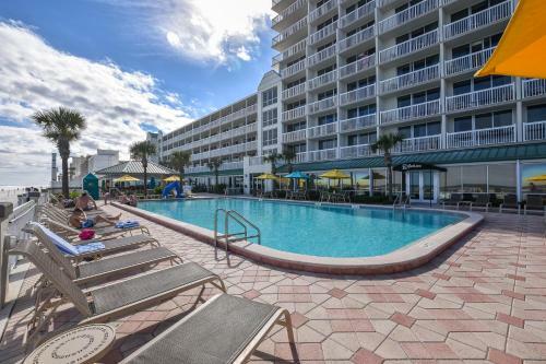 Hotel Ocean View Studio Condo.