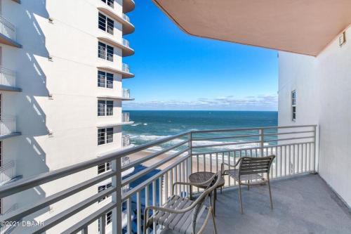 Apartamento Ocean Walk Resort 2br Ocean Front Condo 1701
