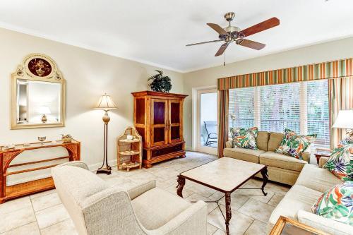 Tennis Villas III