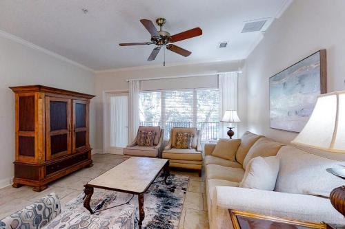 Tennis Villas III