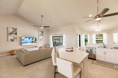 Waterfront Home With Golf Access & Heated Pool