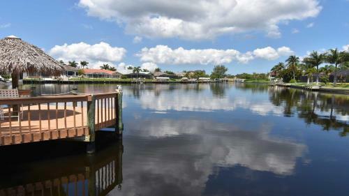 Villa Rosegarden - With A Perfect Water View