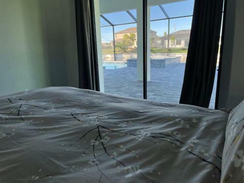 Villa Skyline Cape Coral, Private Heated Pool And Spa