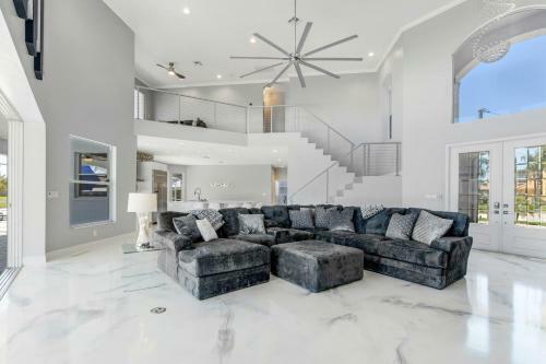 Villa Whispering Palms - Cape Coral - Roelens Vacations