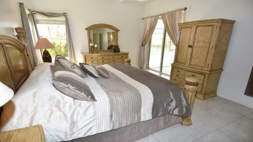 Villa Timeout - Enjoy The Pool And Relax