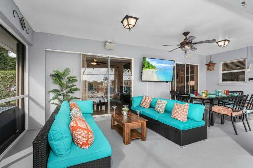 Villa X-ta-sea - Cape Coral - Roelens Vacations