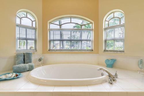 Villa Starfish - Cape Coral - Roelens Vacations