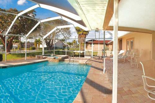 Villa 4 Star Holiday Home In Cape Coral
