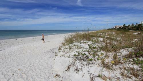 Reef Club By Teeming Vacation Rentals