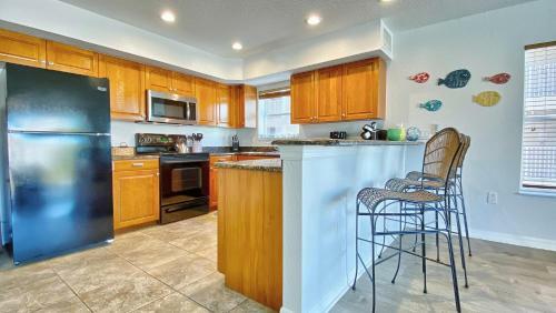 Oceanway Condos 205 By Teeming Vacation Rentals