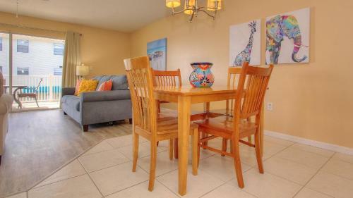 Captain's Cove By Teeming Vacation Rentals