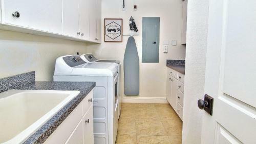 Sun West Palms By Teeming Vacatin Rentals