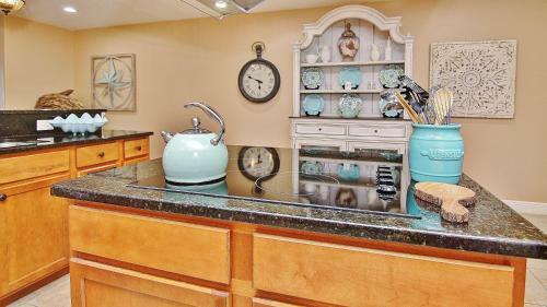 Sun West Palms By Teeming Vacatin Rentals