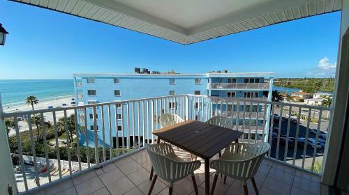 Beach Palms By Teeming Vacation Rentals