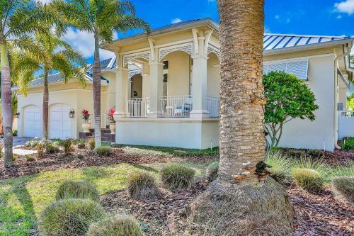 Island Estate Waterfront Villa