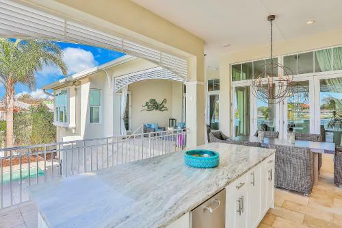 Island Estate Waterfront Villa